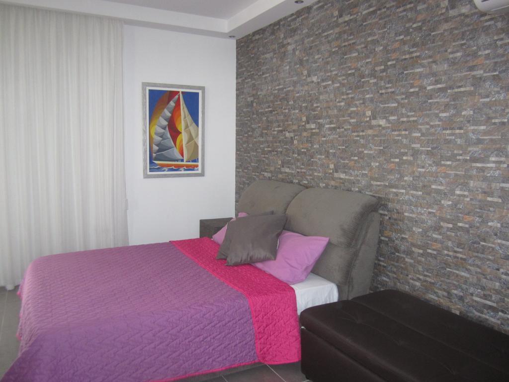 Marina Apartments 211 Larnaca Bagian luar foto